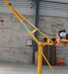 小吊機